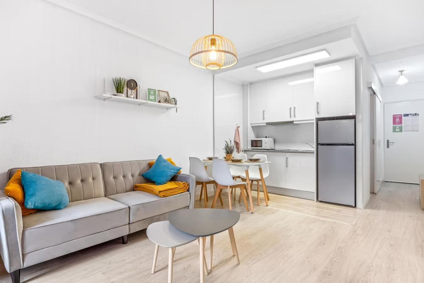 Apartamento Estefany A 100 M De Playa Torrevieja Exteriör bild